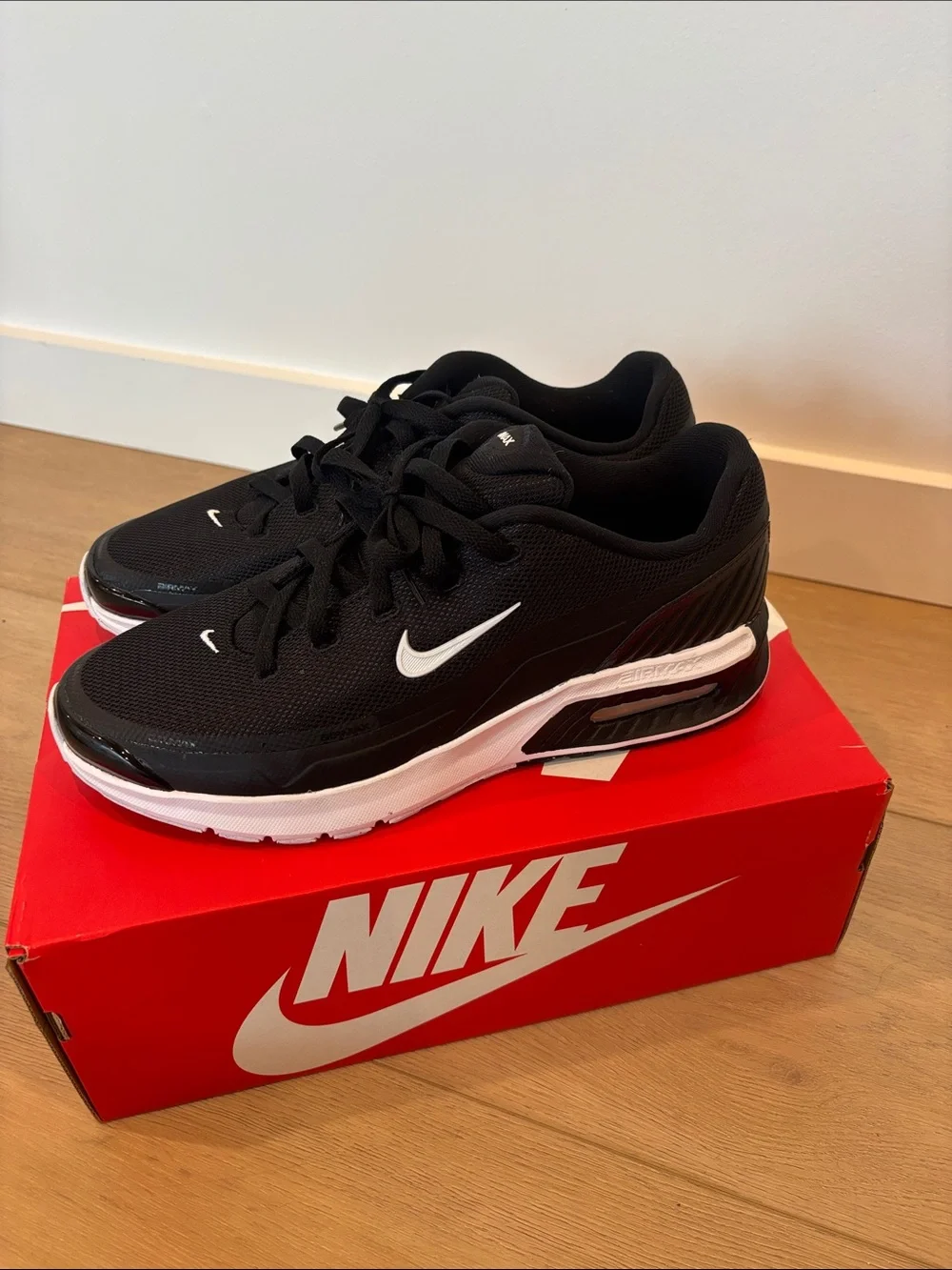NIB Nike Men’s Air Max BIA Size 10